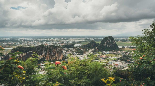 MARBLE MOUNTAIN HOIAN ANCIENT TOWN
