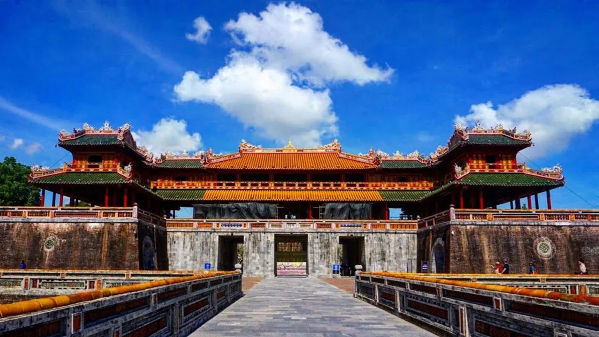 DANANG 5D4N PACKAGE: DA NANG-HOI AN – BA NA HILLS – HUE
