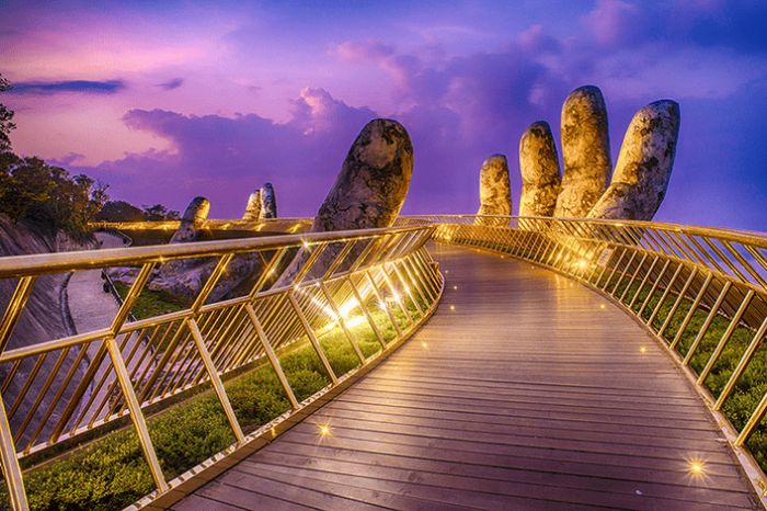 DANANG 5D4N PACKAGE: DA NANG-HOI AN – BA NA HILLS – HUE